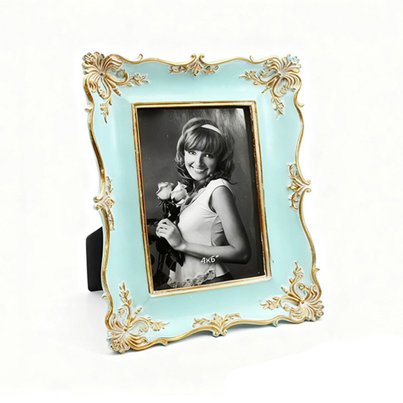Tiffany Blue Engraved Decorative Resin Picture Frame, 4x6 inches