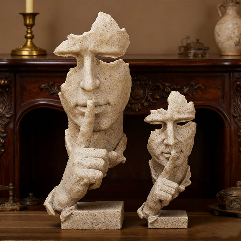 Dekoratives Kunstharzstück „Stumme Sprache“, sandgestrahlt